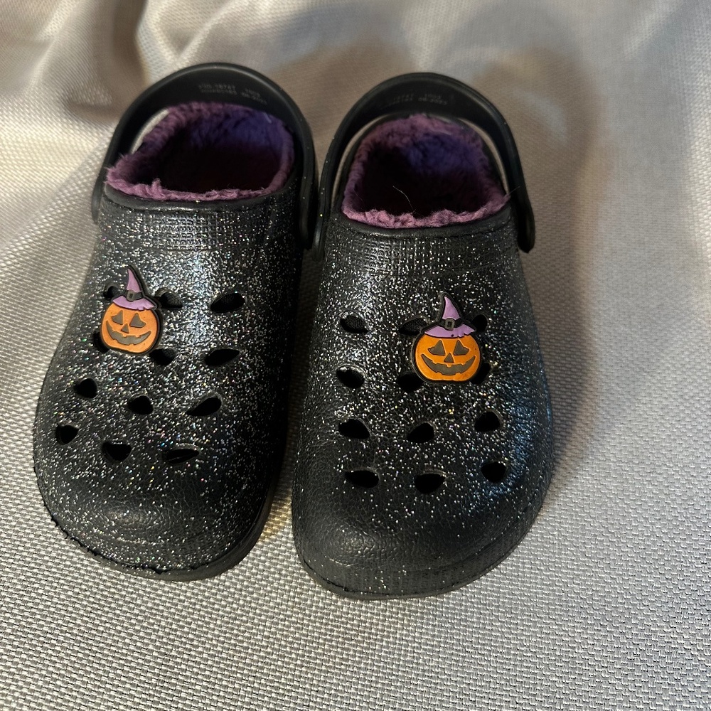 CNY Kid's Crocs/ Black Sparkle/ Purple